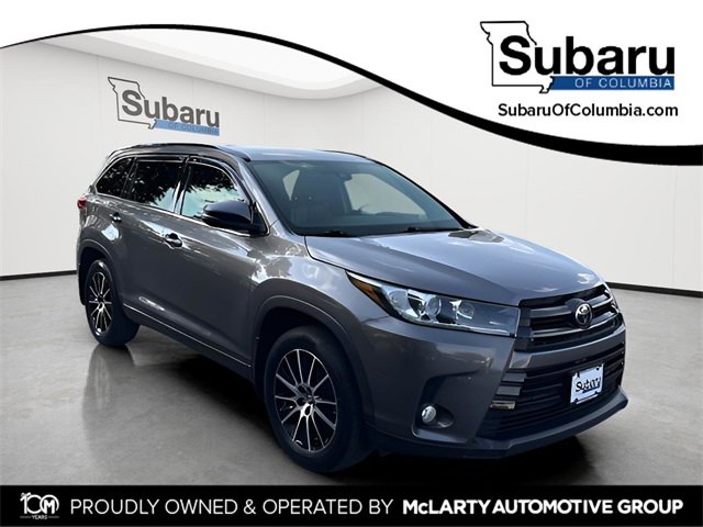 Used 2018 Toyota Highlander SE