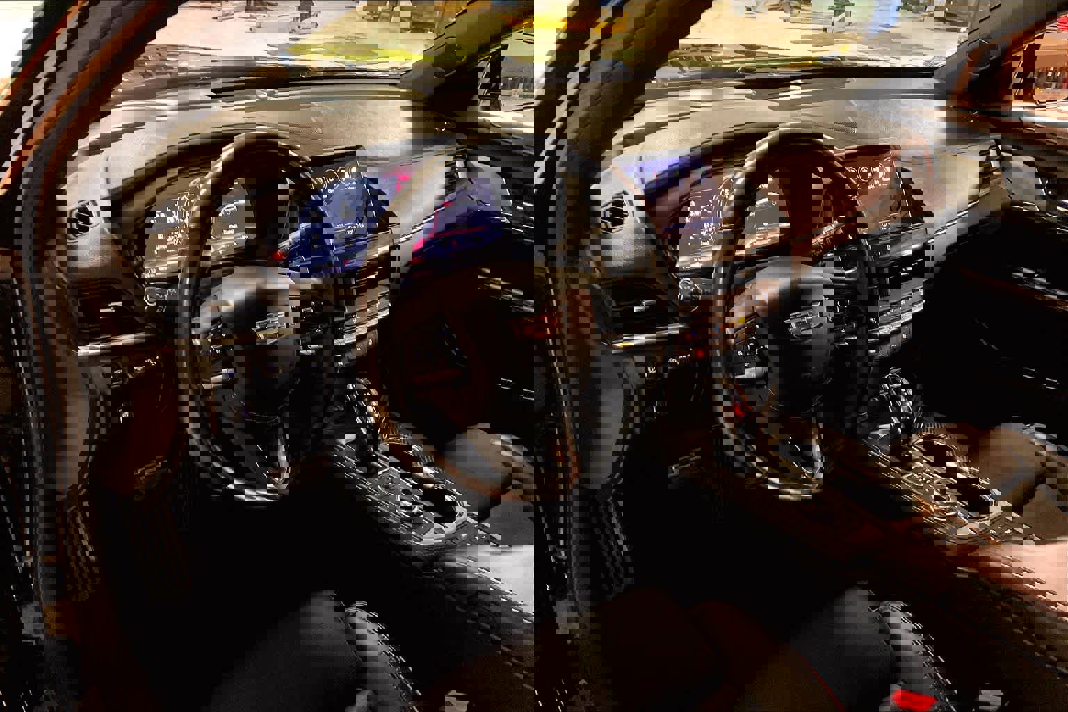 Used 2023 Cadillac CT4 V w/ Technology Package image 16