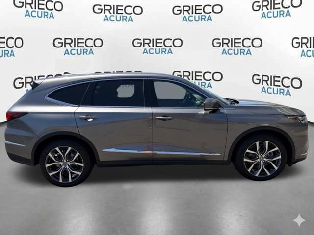 Used 2024 Acura MDX SH-AWD w/ Technology Package image 5