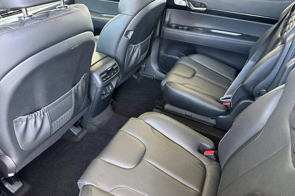 Used 2021 Hyundai Palisade Limited FWD image 5