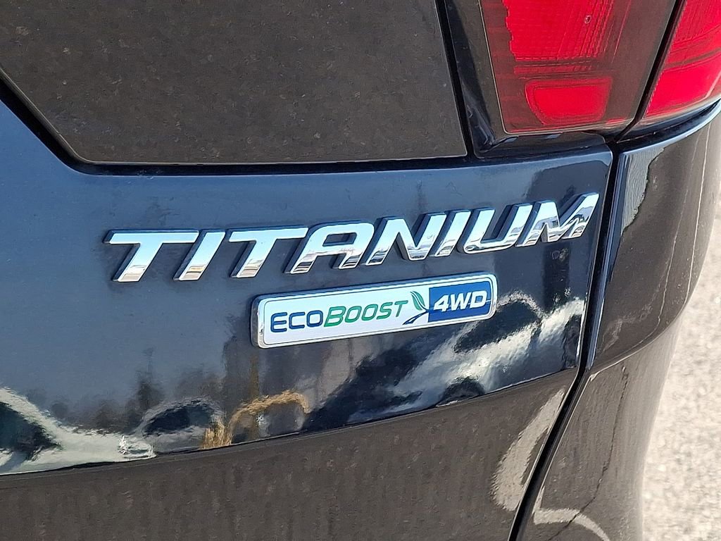Used 2019 Ford Escape Titanium image 30
