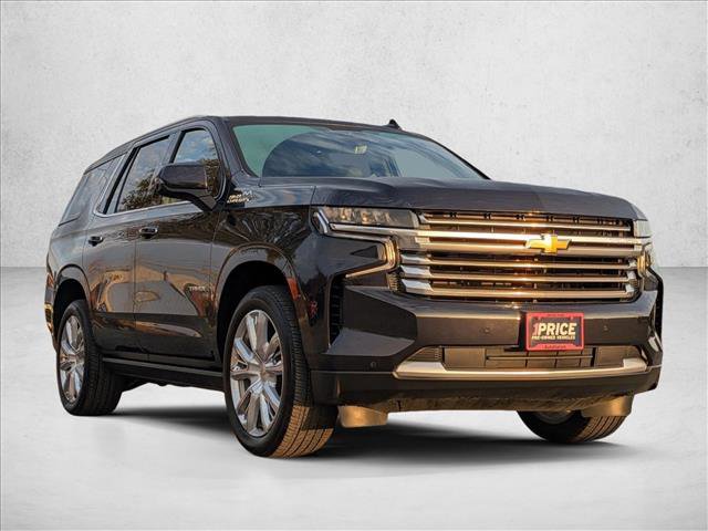Used 2024 Chevrolet Tahoe High Country image 3