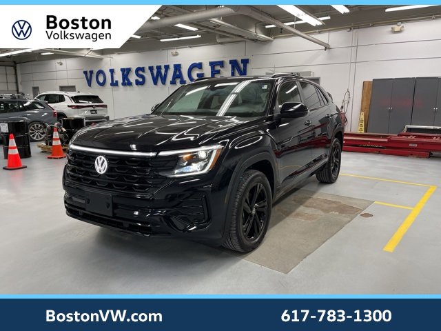 Used 2025 Volkswagen Atlas Cross Sport SEL R-Line image 1