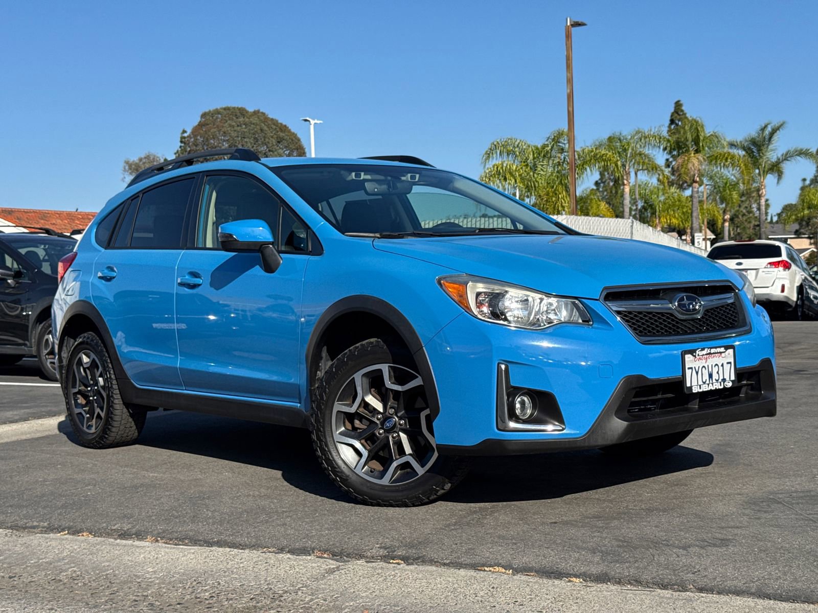 Used 2017 Subaru Crosstrek 2.0i Limited AWD/4WD image 2