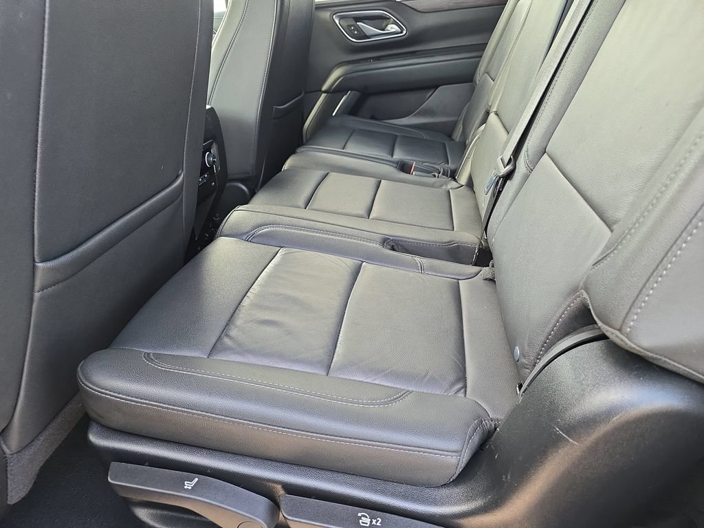 Used 2024 Chevrolet Tahoe LT RWD image 15
