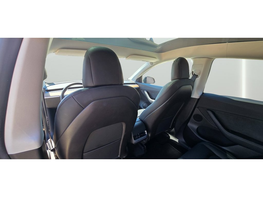 Used 2020 Tesla Model Y Long Range AWD/4WD image 30