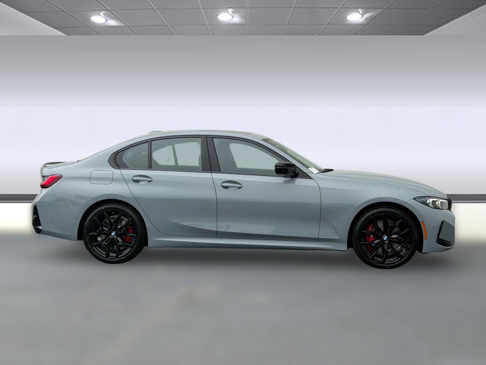 New 2026 BMW 330i xDrive Sedan w/ M Sport Package AWD/4WD image 8