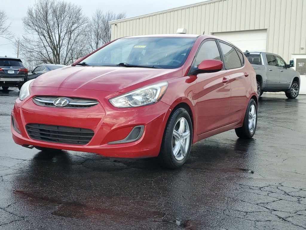 Used 2016 Hyundai Accent SE image 3