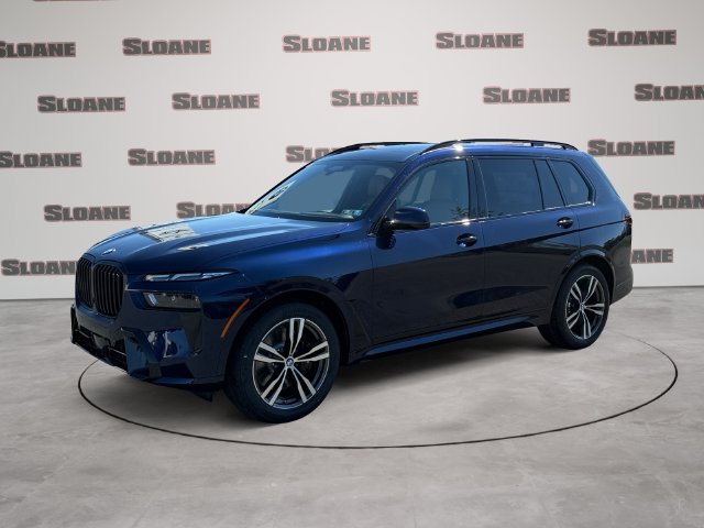 New 2027 BMW X7 xDrive40i w/ M Sport Package AWD/4WD image 1
