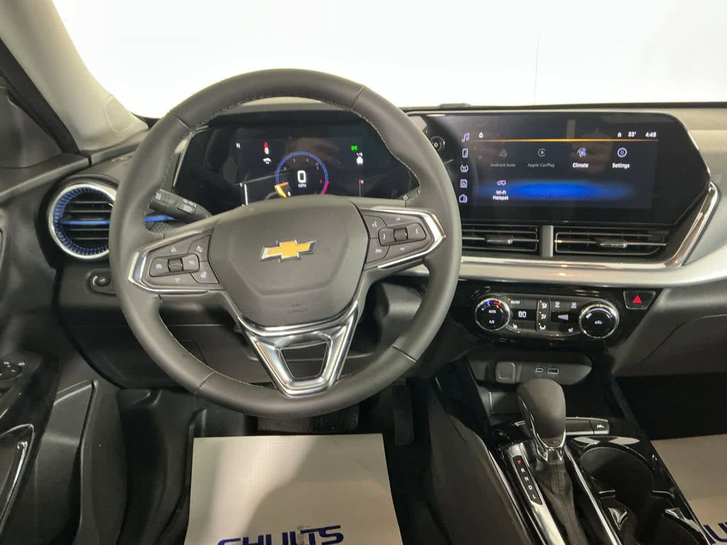 New 2026 Chevrolet Trax LT w/ Driver Confidence Package image 18