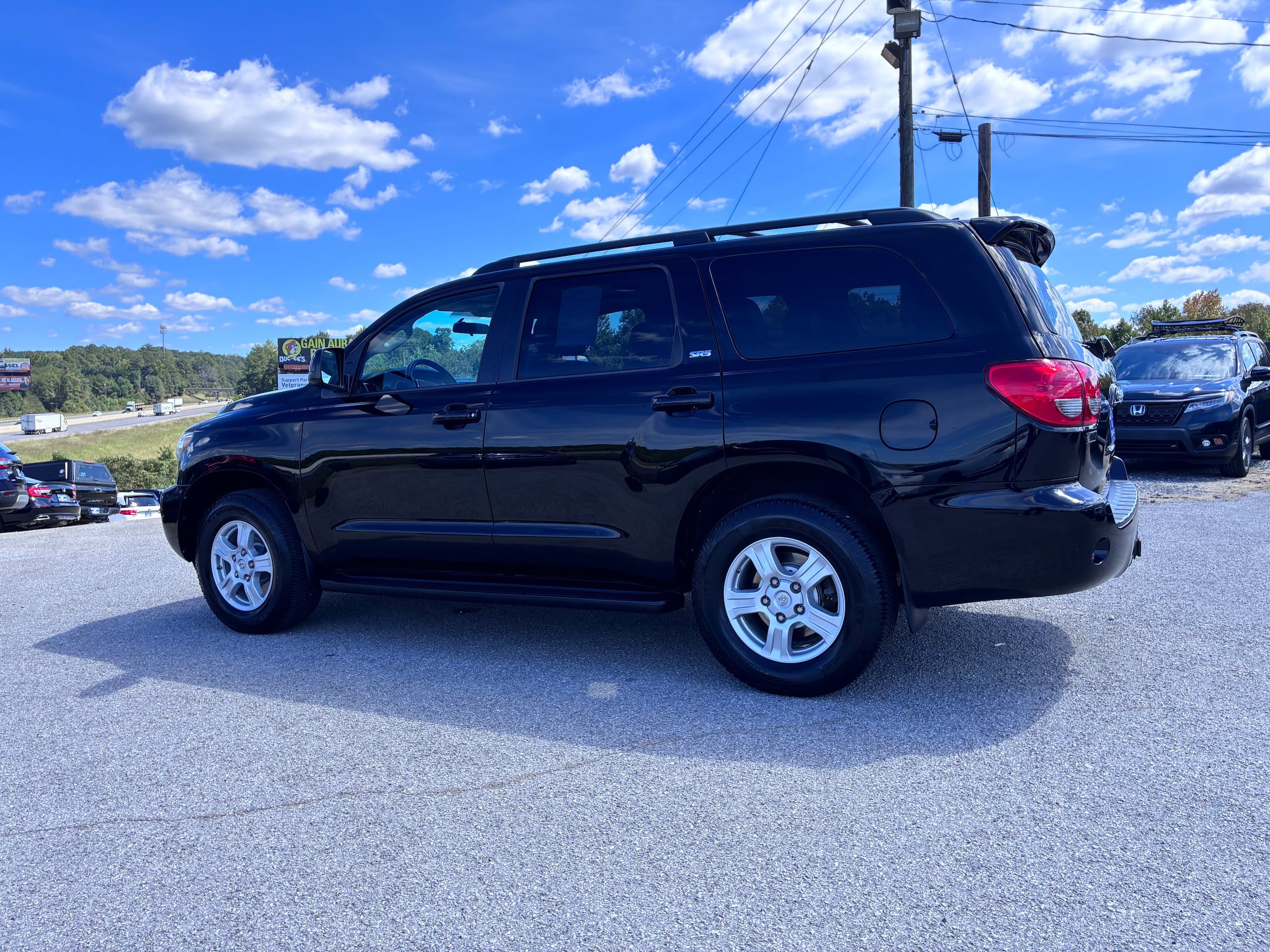 Used 2015 Toyota Sequoia SR5 AWD/4WD image 6