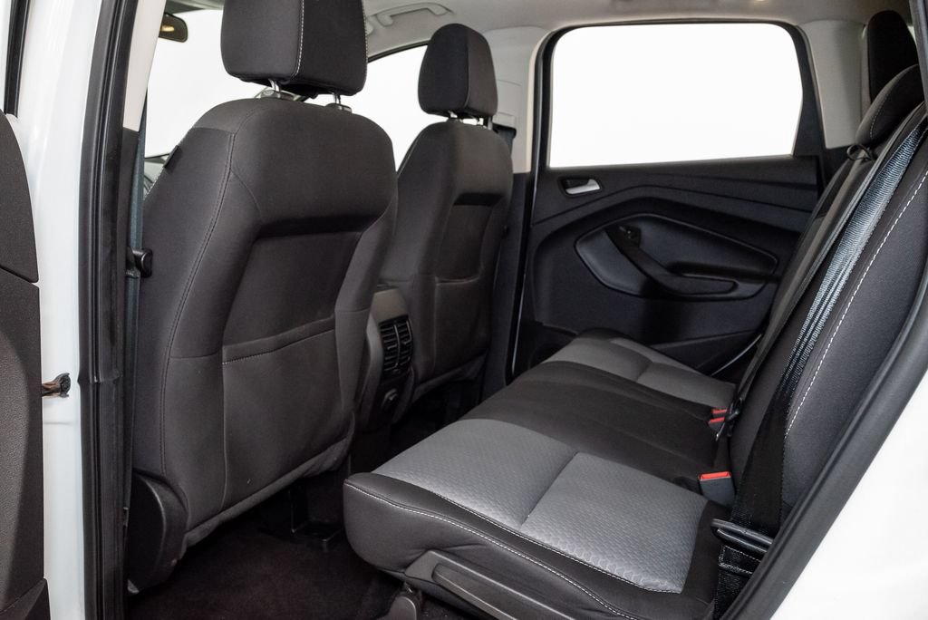 Used 2017 Ford Escape SE FWD image 21