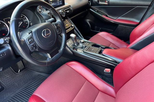 Used 2025 Lexus IS 300 F Sport RWD image 10