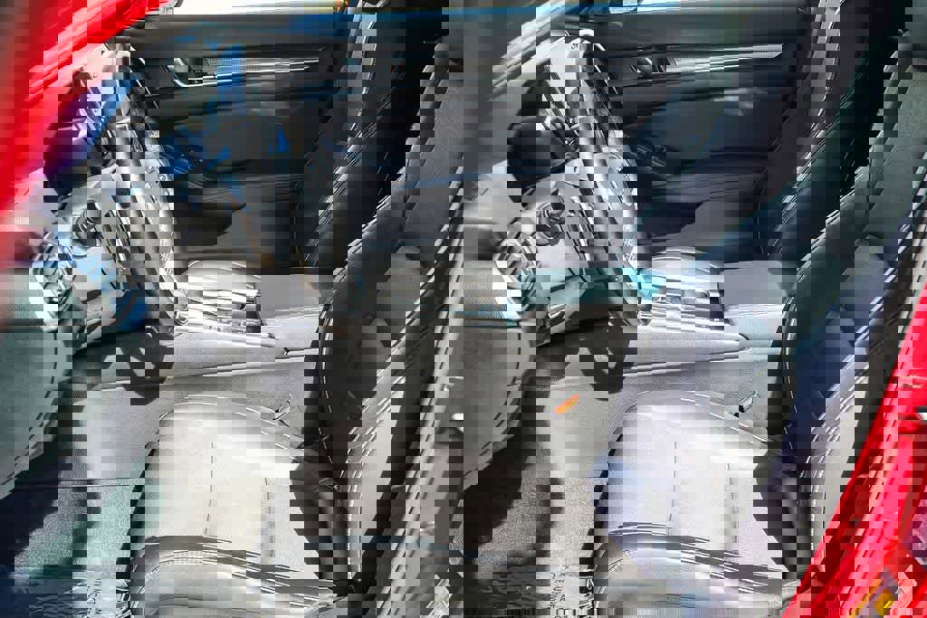 Used 2021 Honda Accord Sport image 15