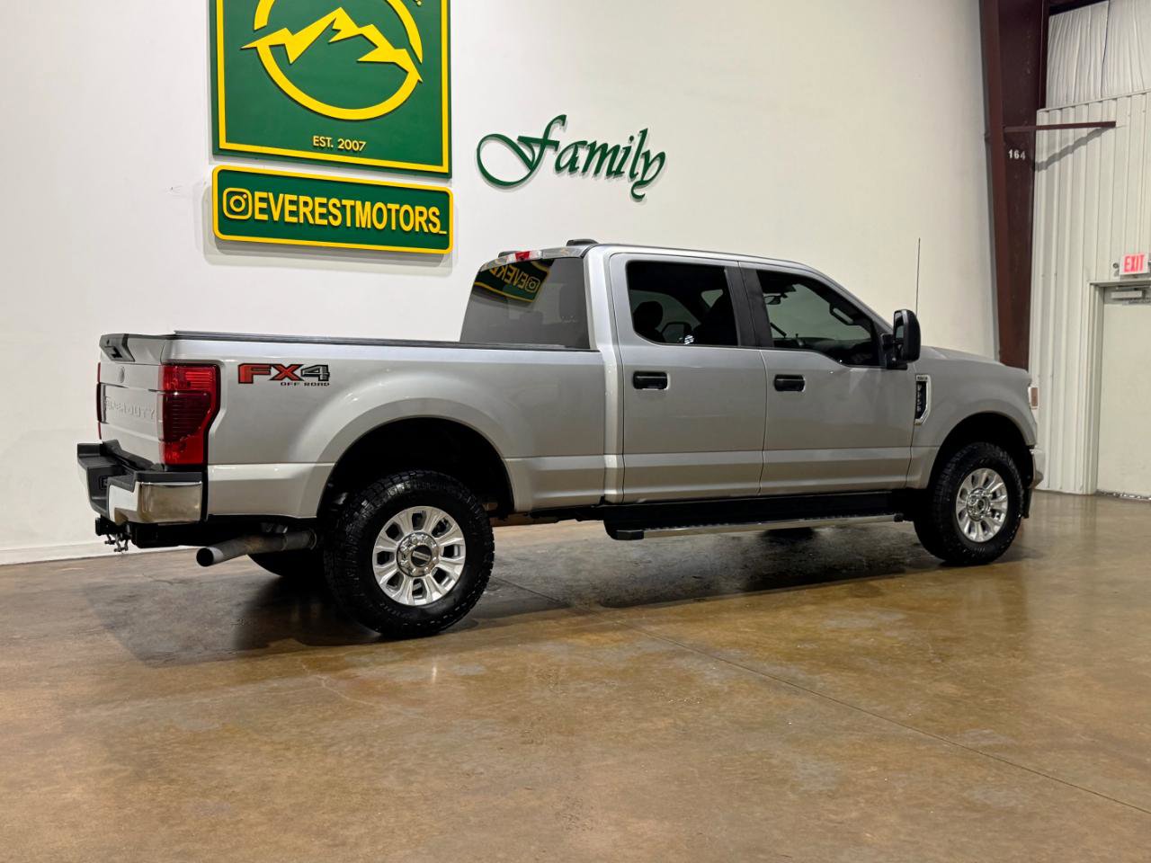 Used 2021 Ford F250 XL w/ STX Appearance Package image 8