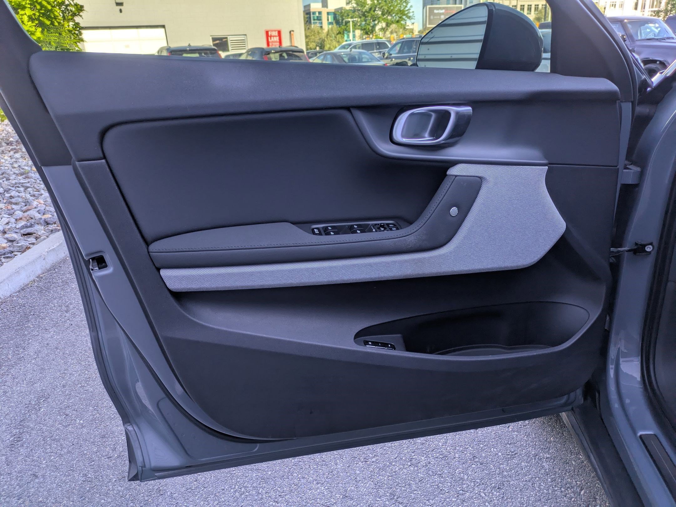 Used 2021 Polestar Polestar 2 AWD/4WD image 12