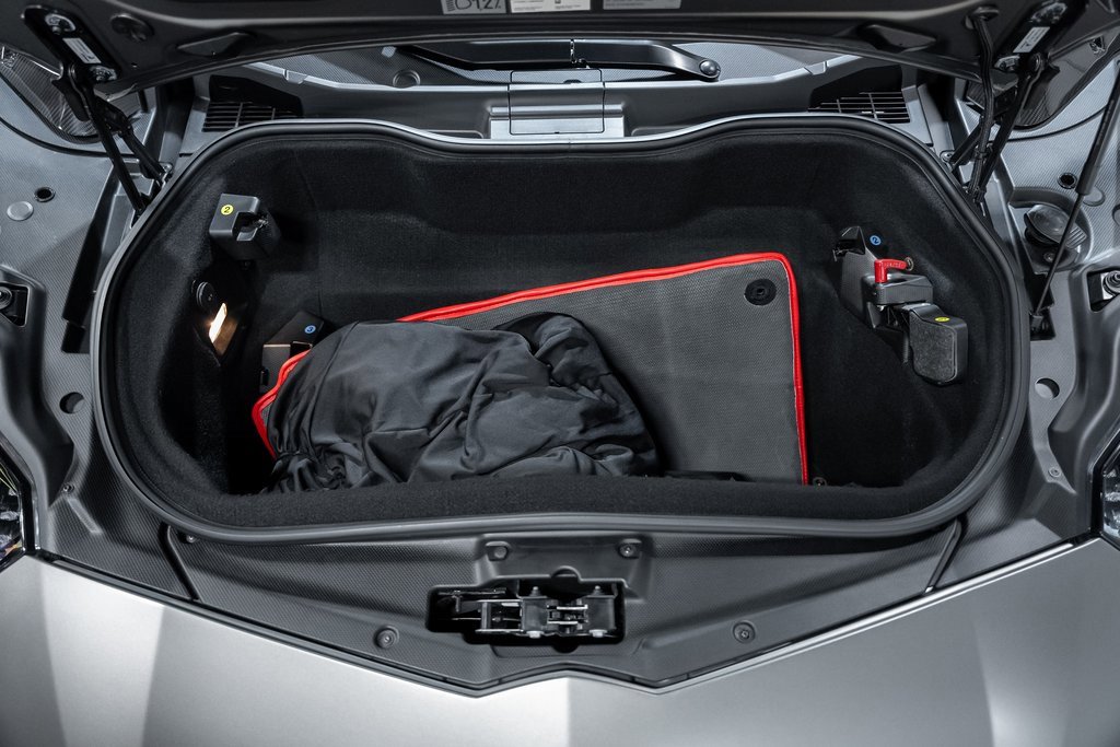 Used 2017 Lamborghini Aventador LP 700-4 image 65