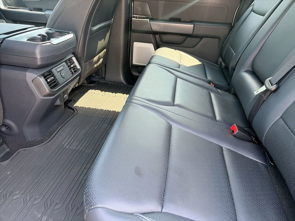 Used 2025 Ford F150 Lariat w/ Equipment Group 502A High AWD/4WD image 13