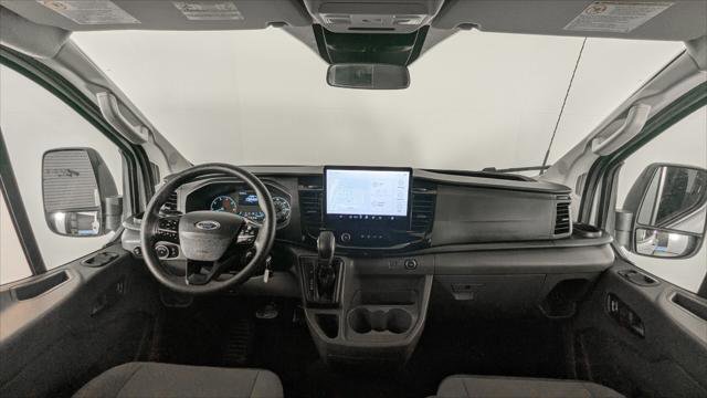 Used 2023 Ford Transit 350 XLT image 24