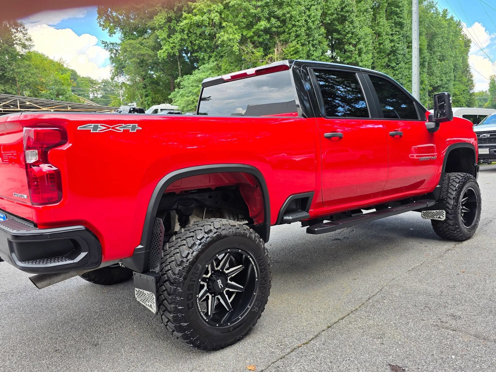 Used 2024 Chevrolet Silverado 2500 Custom w/ Custom Convenience Package AWD/4WD image 34