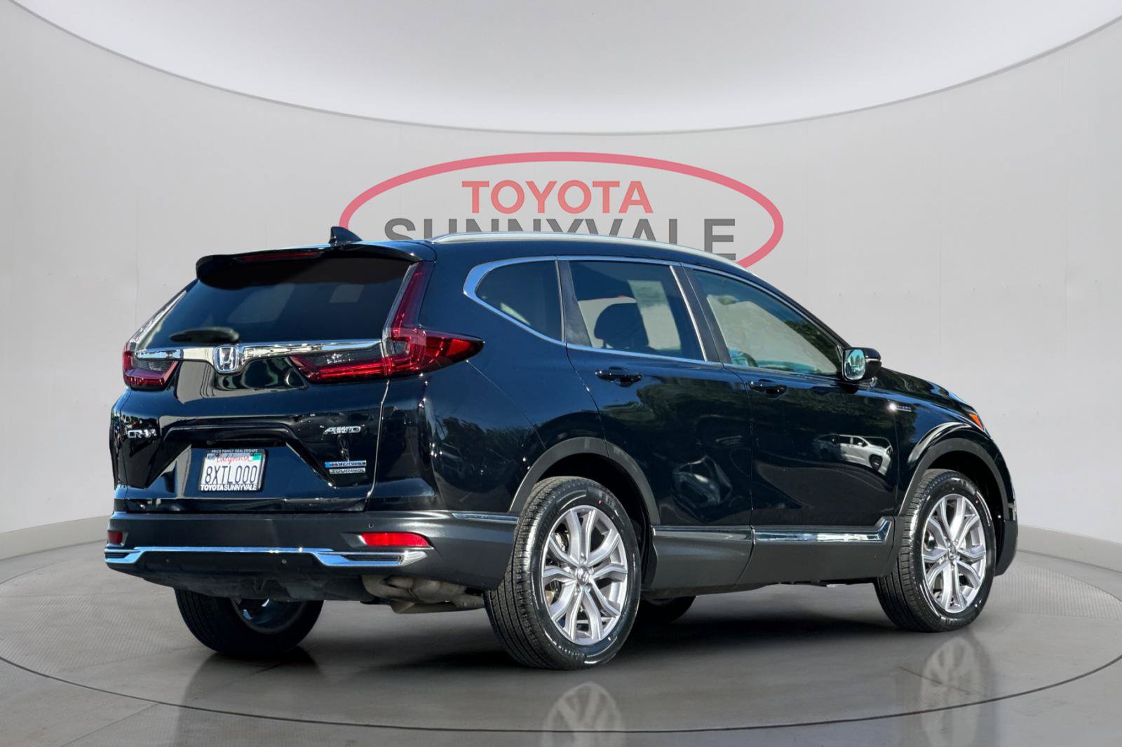 Used 2021 Honda CR-V Touring image 3