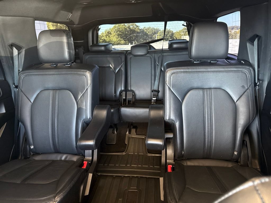 Used 2020 Ford Expedition Limited w/ Special Edition Package AWD/4WD image 25