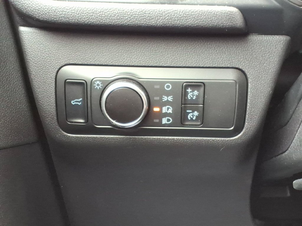 Used 2025 Ford Escape Active w/ Tech Pack #1 AWD/4WD image 15