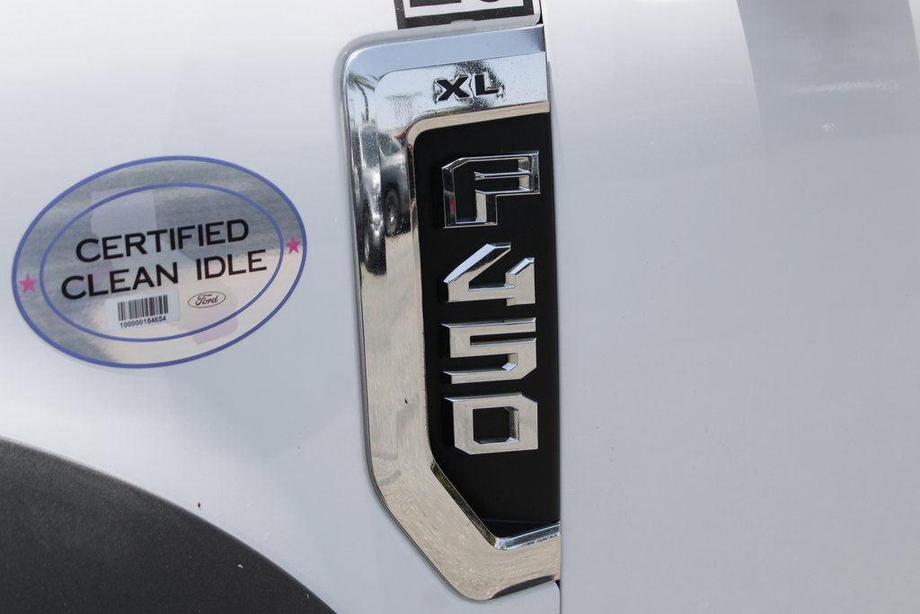 Used 2017 Ford F450 XL w/ Power Equipment Group image 46