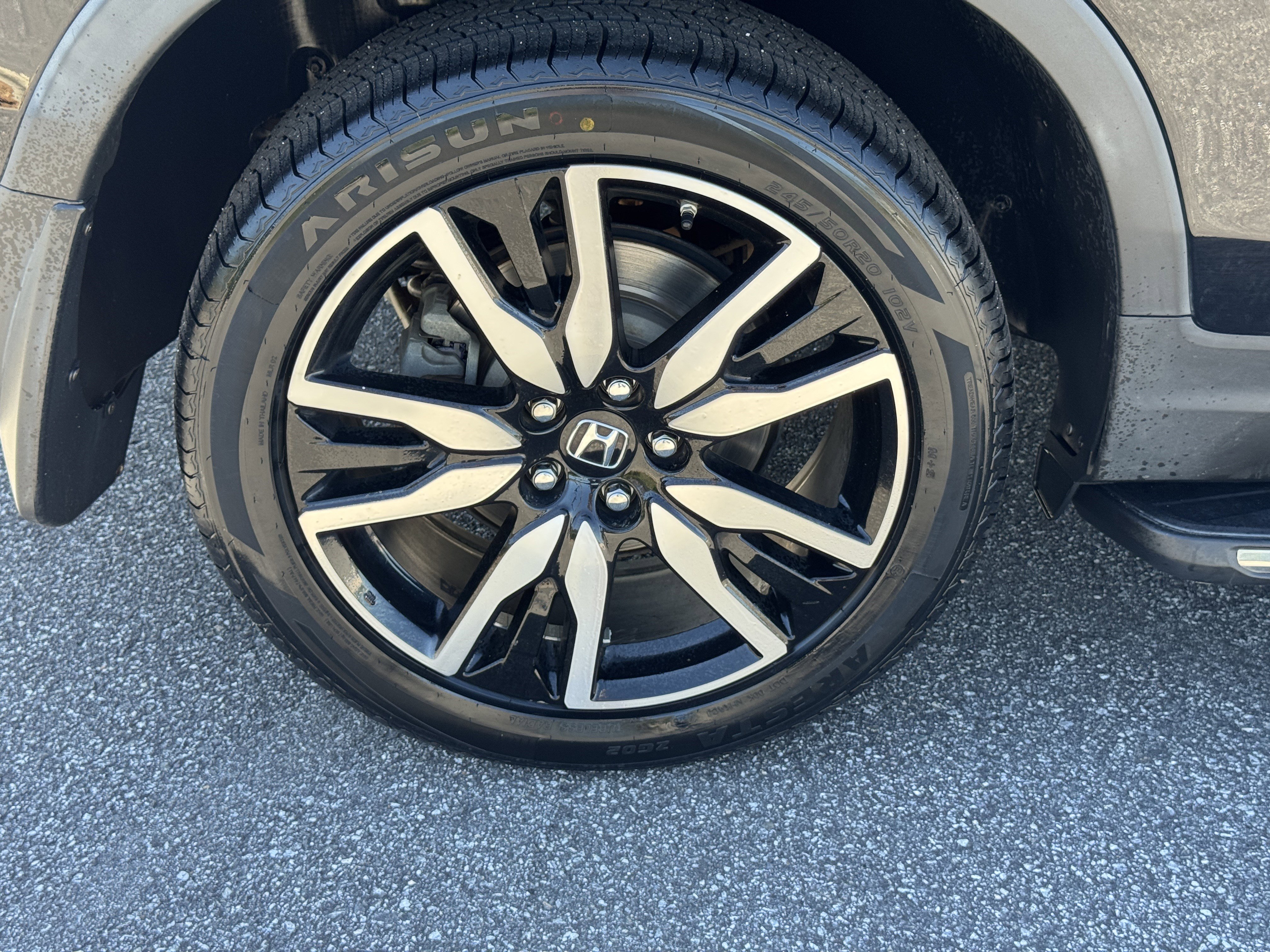 Used 2021 Honda Pilot Elite image 12