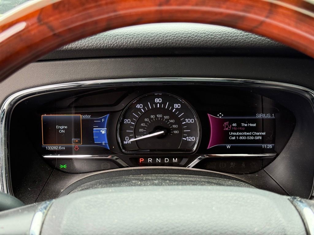 Used 2017 Lincoln Navigator L Select AWD/4WD image 17