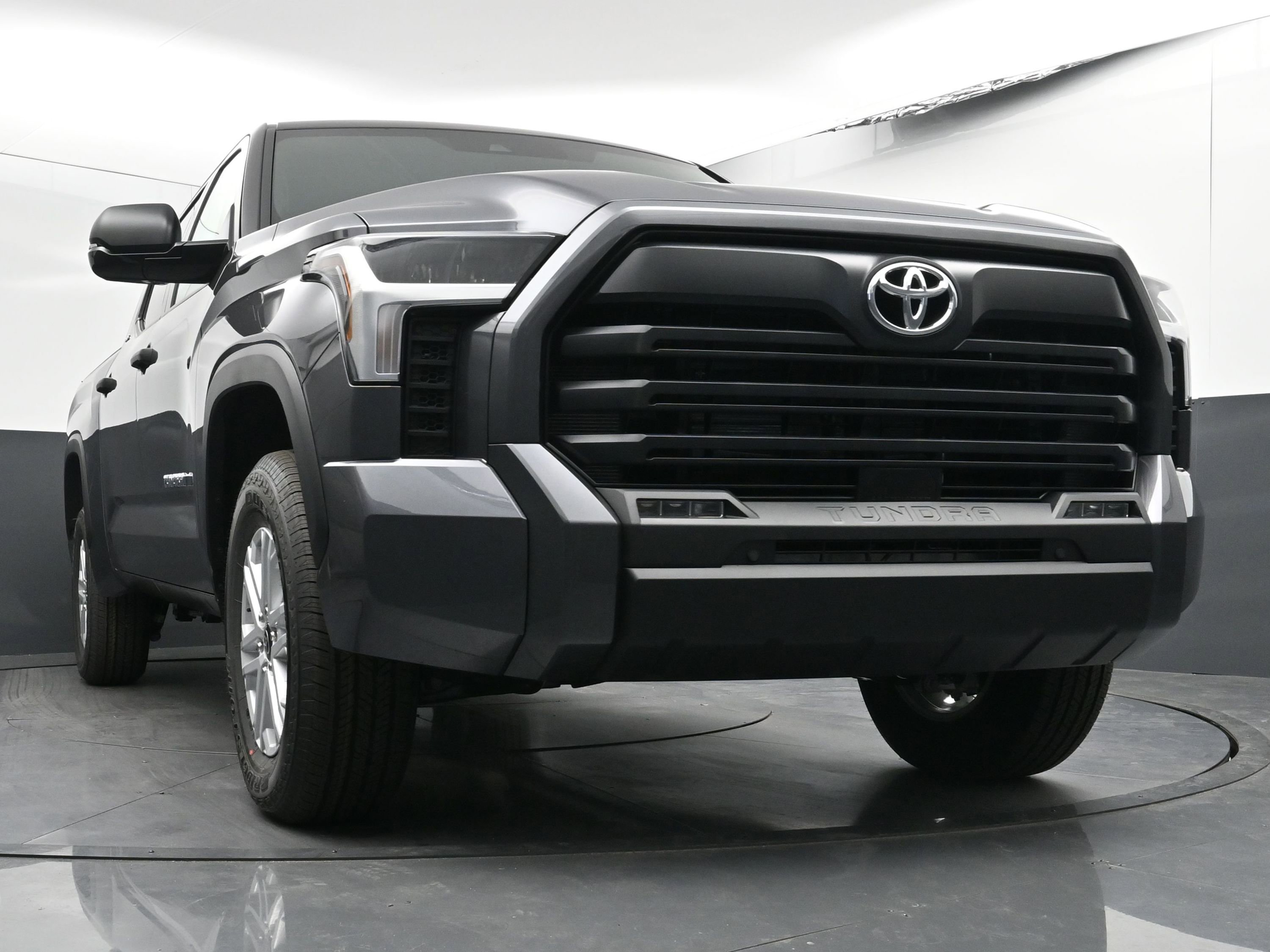 Used 2025 Toyota Tundra SR5 image 20