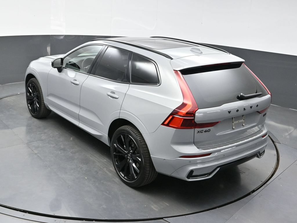 New 2026 Volvo XC60 B5 Ultra w/ Climate Package AWD/4WD image 31