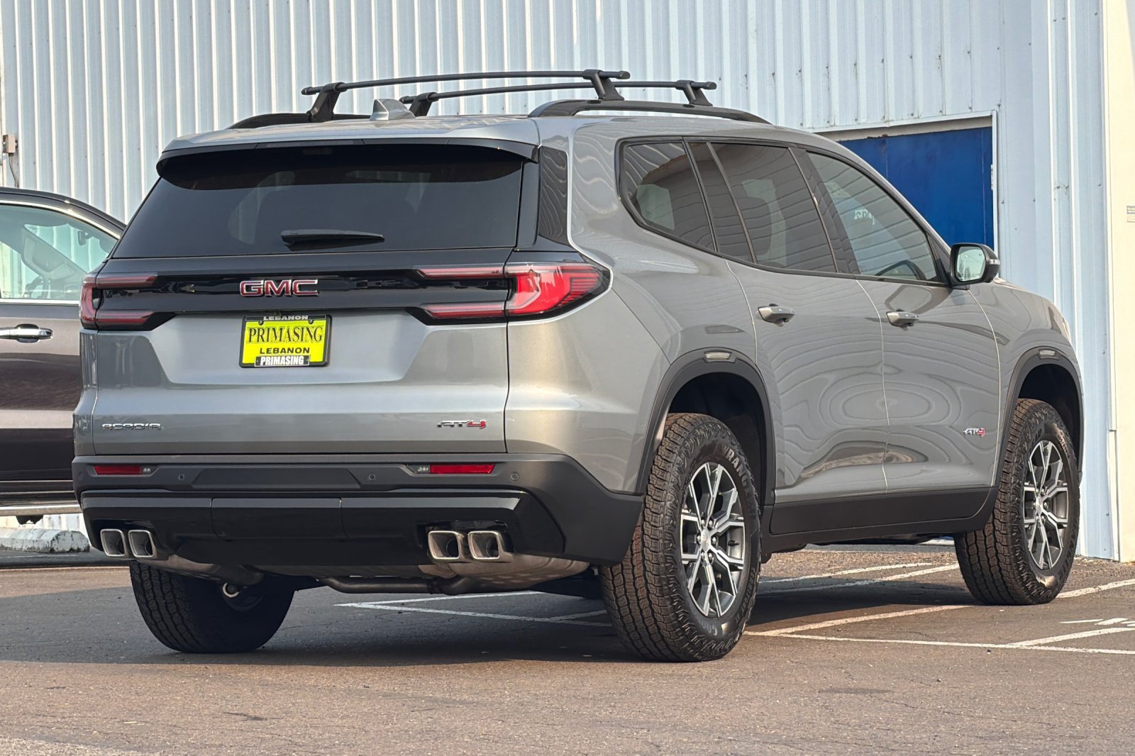 New 2026 GMC Acadia AT4 w/ LPO, Floor Liner Package AWD/4WD image 4