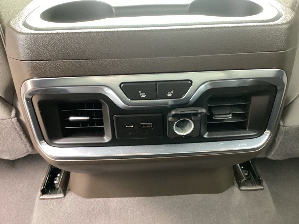 Used 2022 Chevrolet Silverado 2500 LTZ AWD/4WD image 53