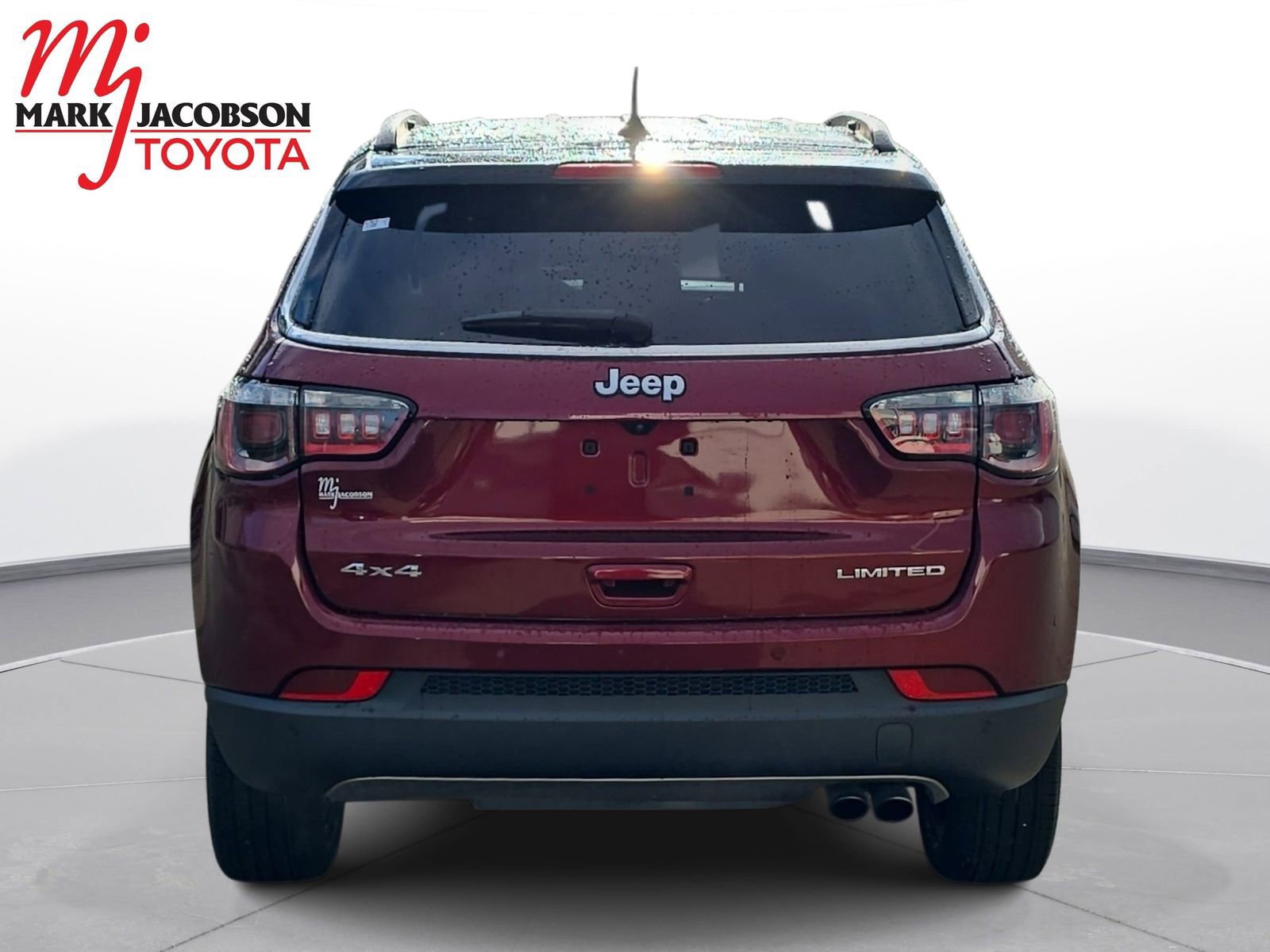 Used 2022 Jeep Compass Limited image 11