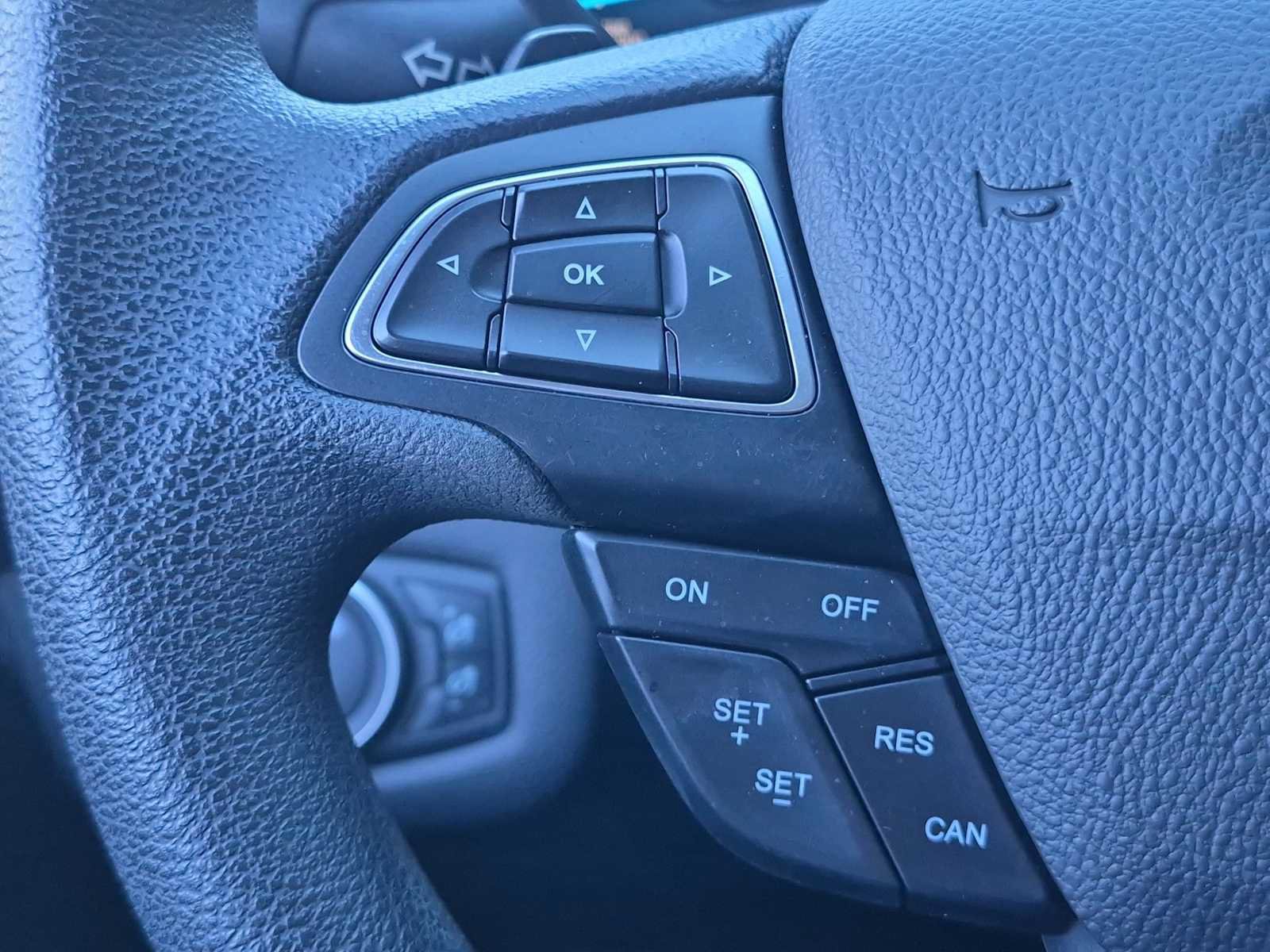 Used 2017 Ford Escape SE AWD/4WD image 23
