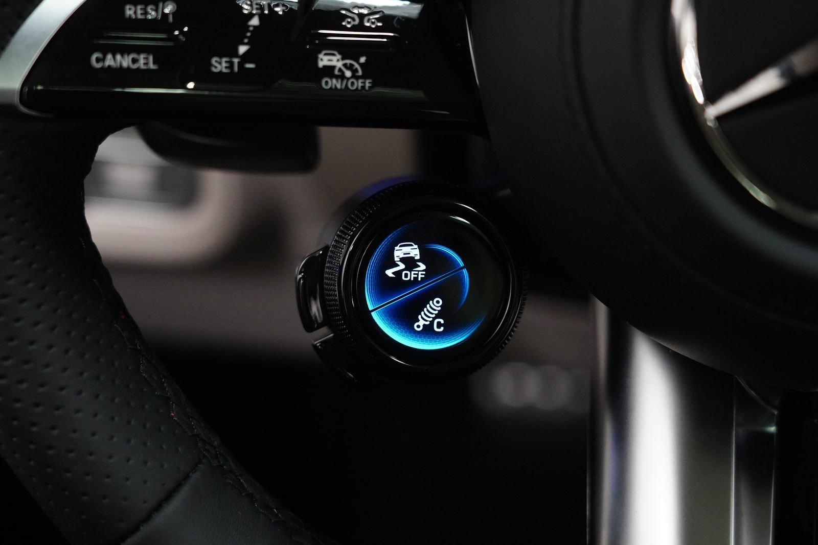 New 2026 Mercedes-Benz GLE 53 AMG 4MATIC image 22