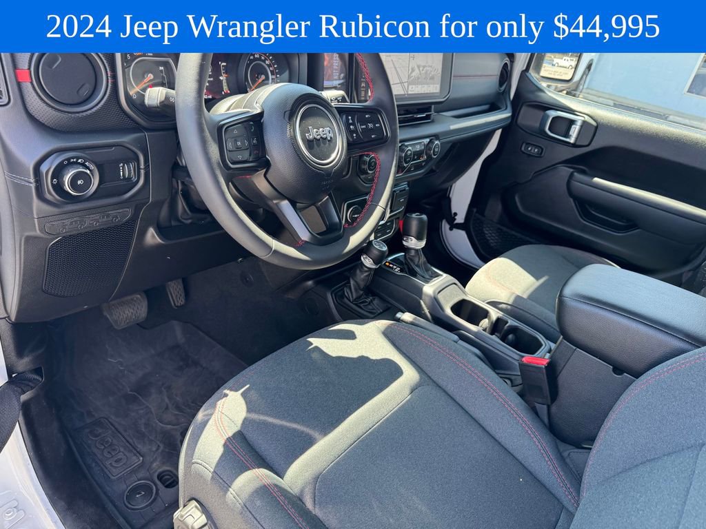 Used 2024 Jeep Wrangler Unlimited Rubicon w/ Technology Group AWD/4WD image 13