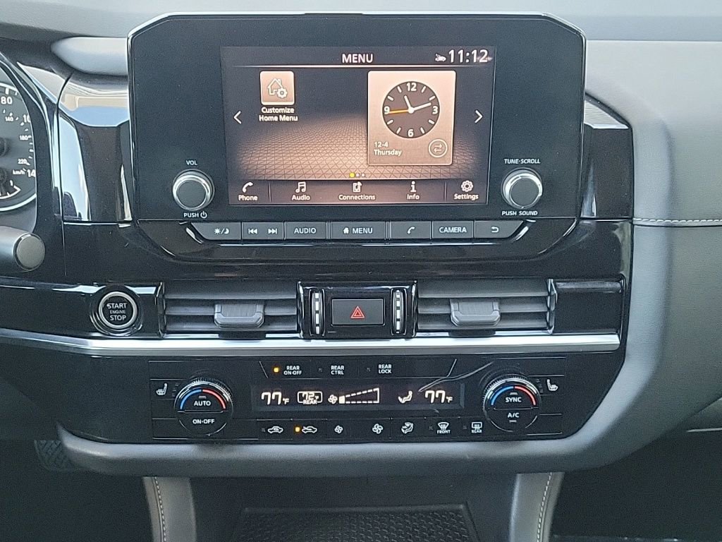 Used 2022 Nissan Pathfinder SV image 21