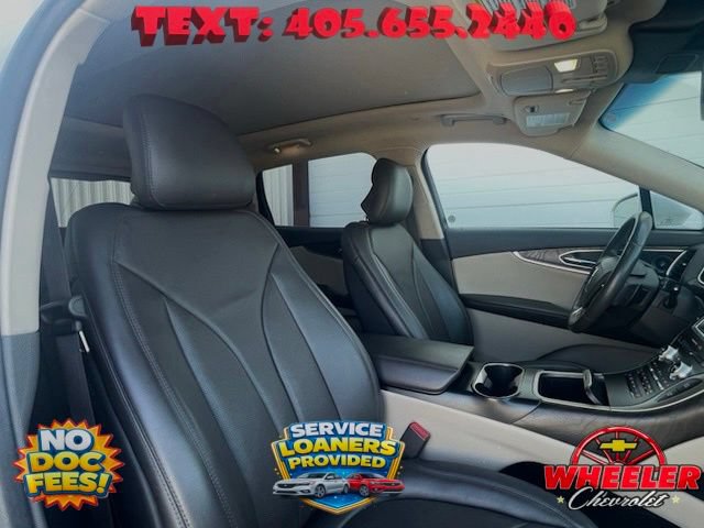 Used 2019 Lincoln Nautilus Reserve FWD image 12