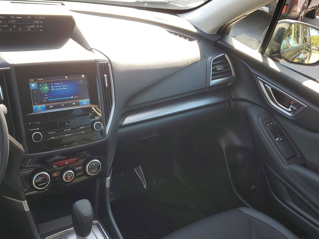 Used 2020 Subaru Forester Premium image 20