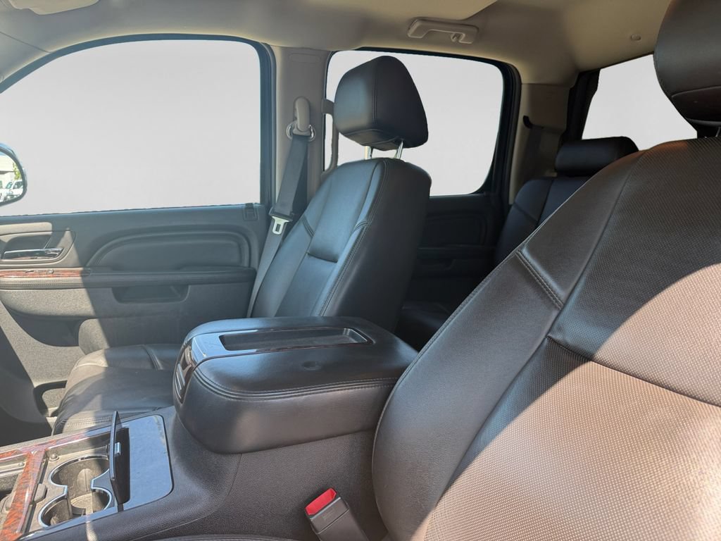 Used 2013 GMC Sierra 2500 Denali AWD/4WD image 23