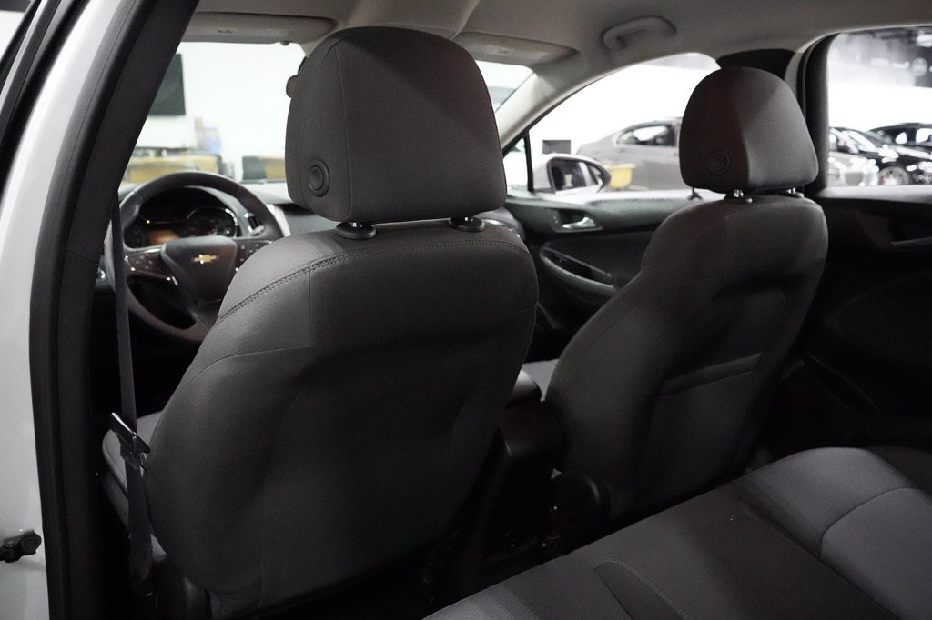 Used 2017 Chevrolet Cruze LT w/ Convenience Package FWD image 21