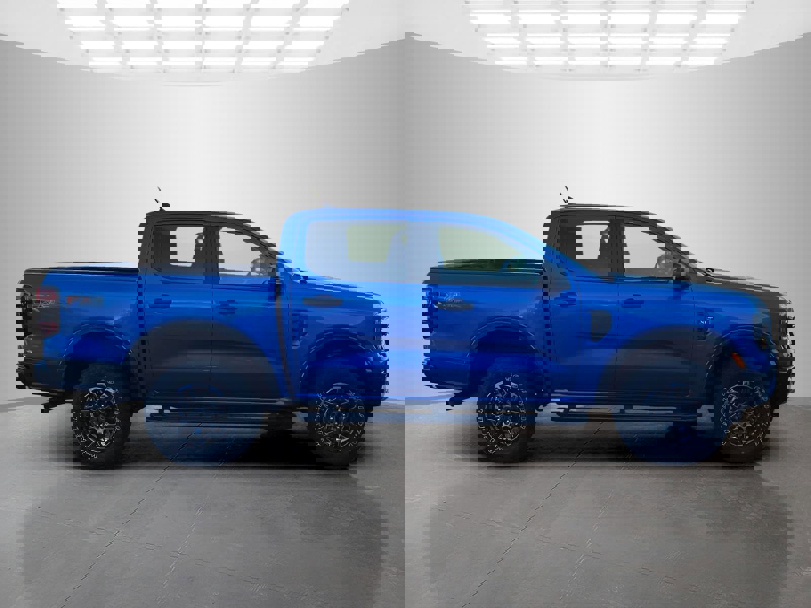 Used 2024 Ford Ranger XLT AWD/4WD image 3