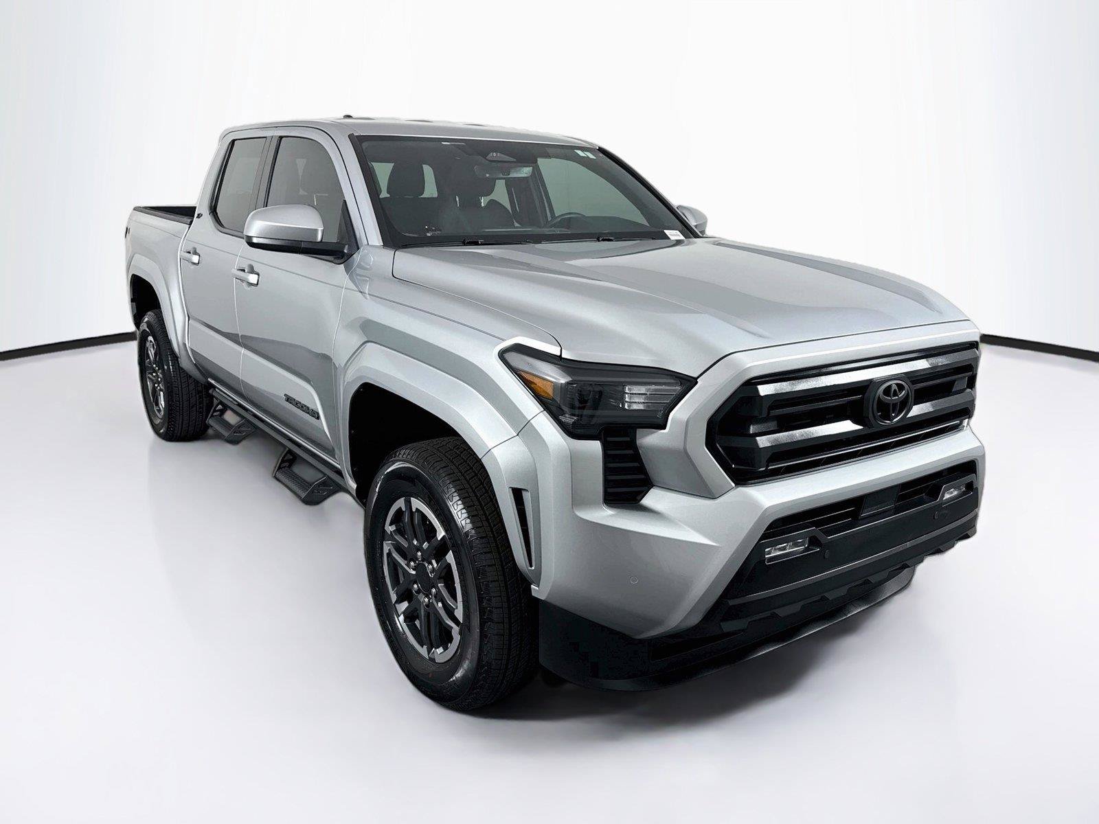 Certified 2024 Toyota Tacoma SR5 w/ SR5 Upgrade Package AWD/4WD image 3
