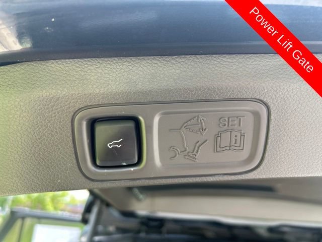 Used 2022 Lincoln Navigator Reserve AWD/4WD image 20