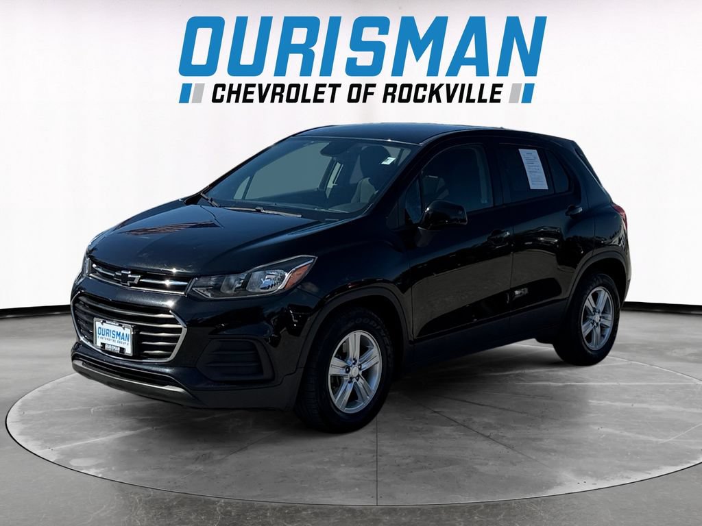 Used 2020 Chevrolet Trax LS w/ Tint and Cruise Package FWD image 2