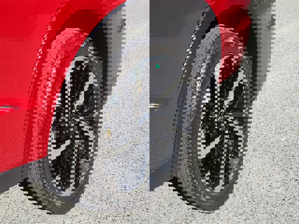 Used 2024 Mitsubishi Outlander SE image 5