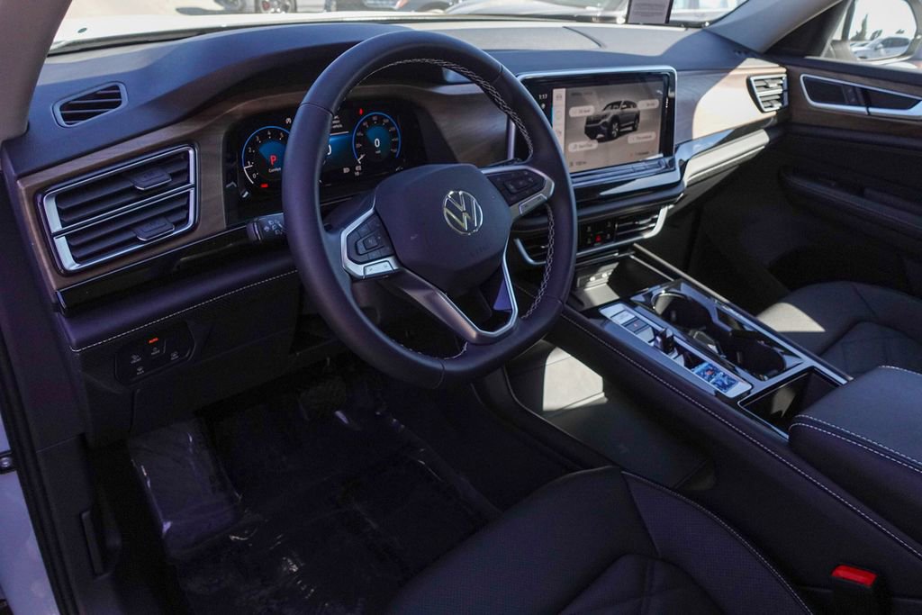 New 2026 Volkswagen Atlas SE image 12