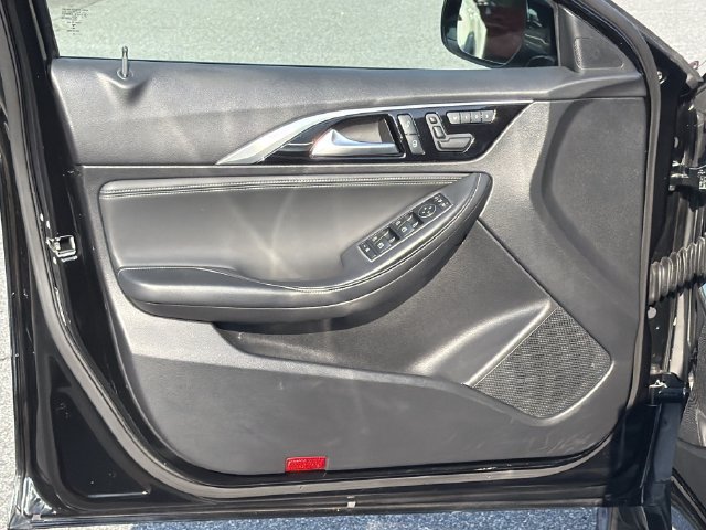 Used 2018 INFINITI QX30 AWD image 12